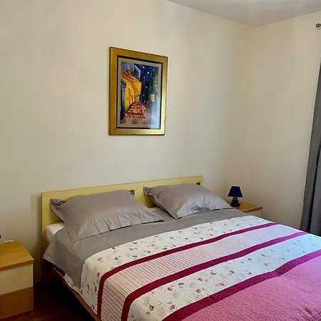 Darka アパート *